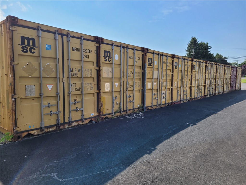 photo undefined: 449 West Avenue, Albion NY 14411