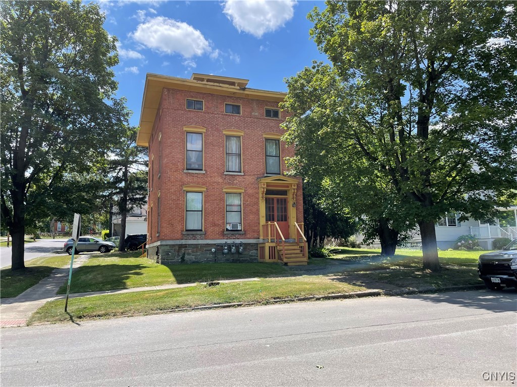 photo undefined: 318 Lansing Street, Utica NY 13501