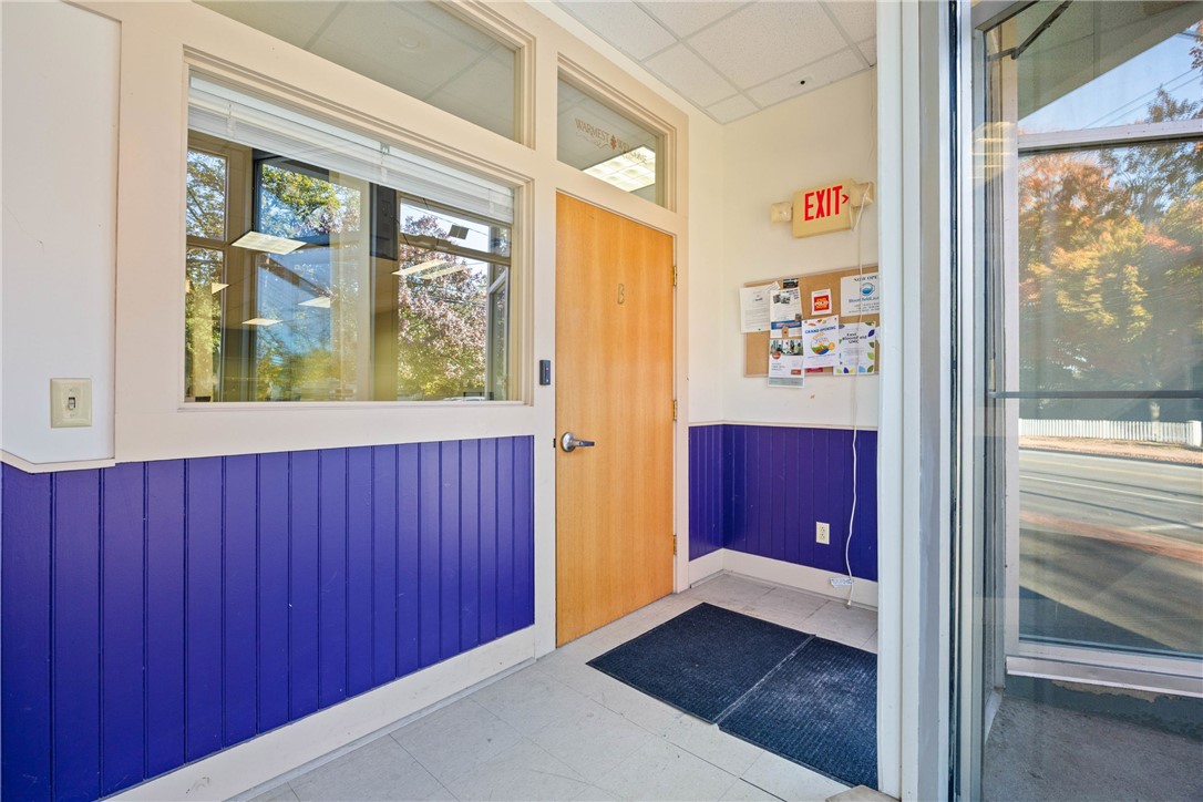 photo undefined: 18 Main Street, East Bloomfield NY 14469