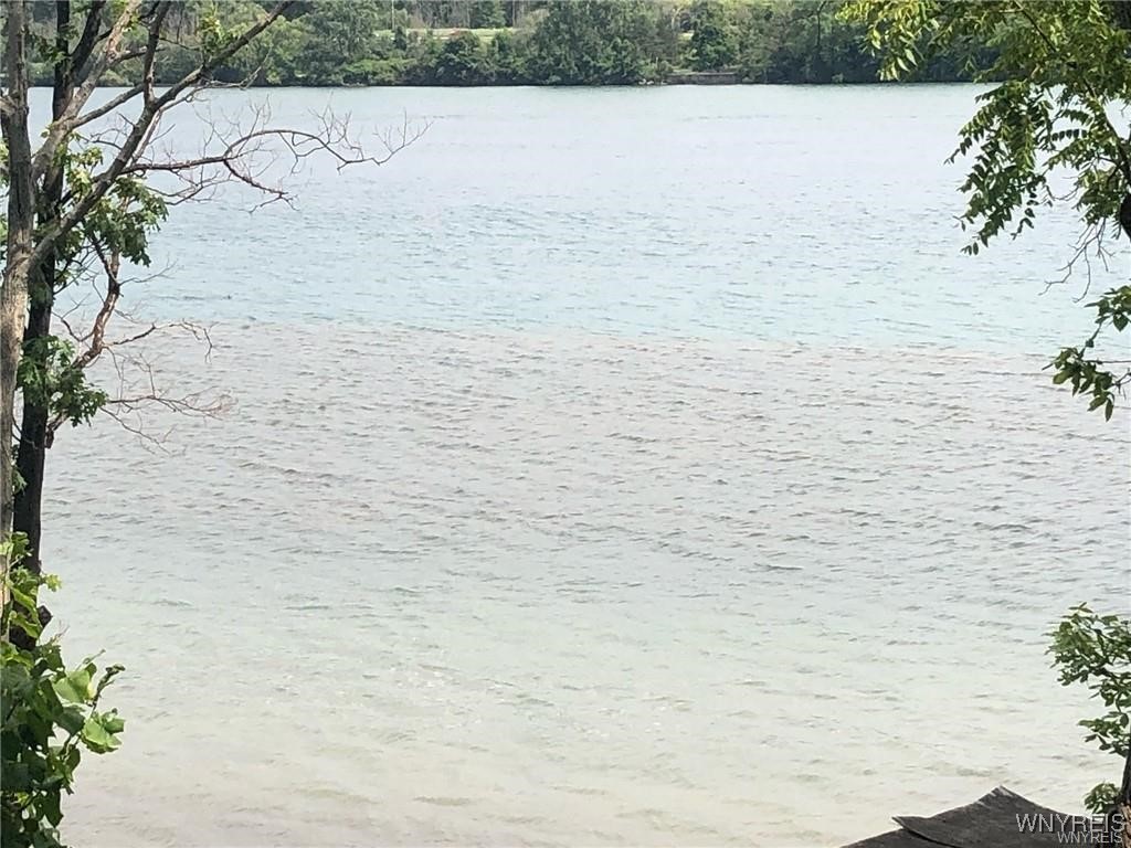 photo undefined: VL East River, Grand Island NY 14072