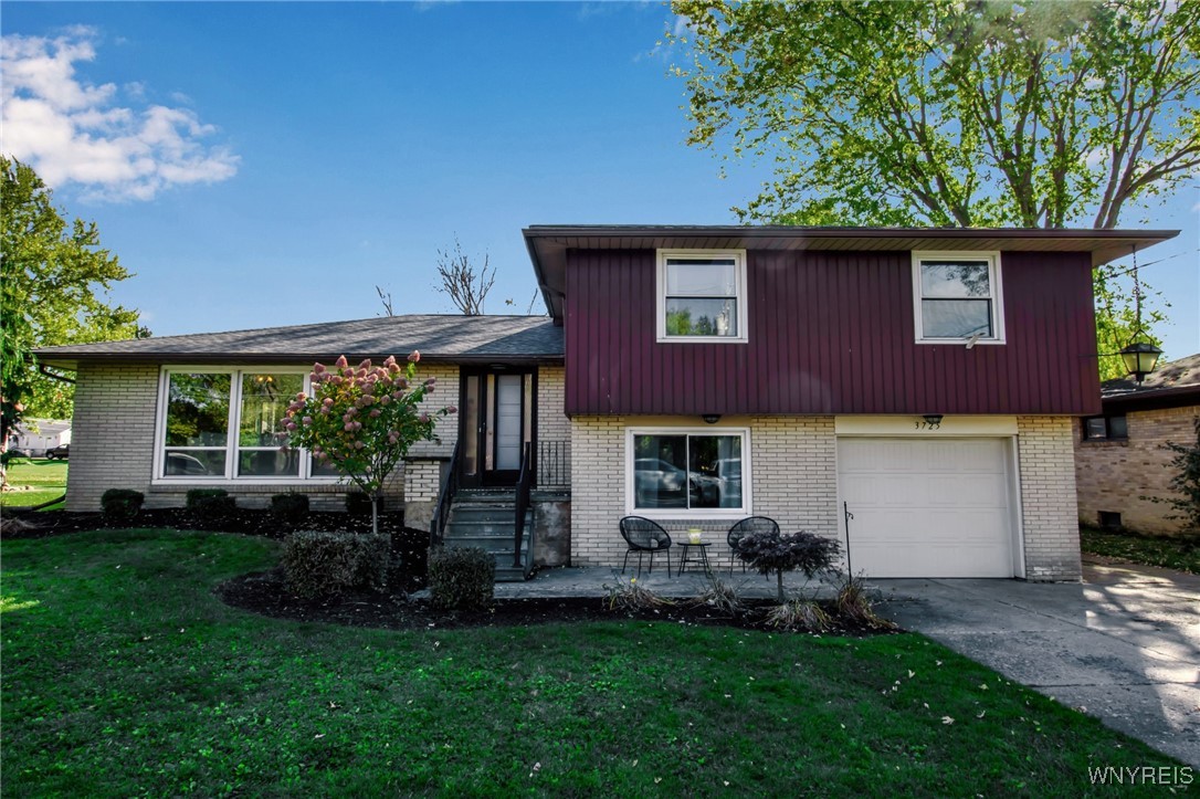 photo undefined: 3725 Sowles Road, Hamburg NY 14075