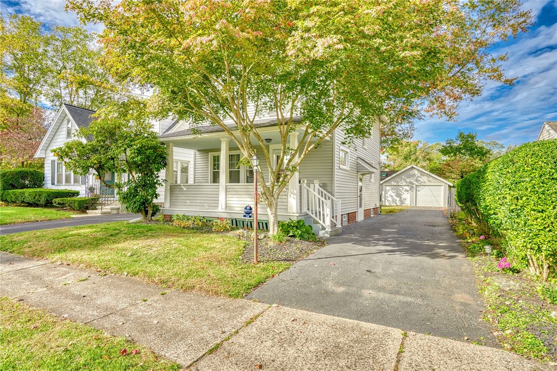 photo undefined: 19 Tyburn Way, Brighton NY 14610