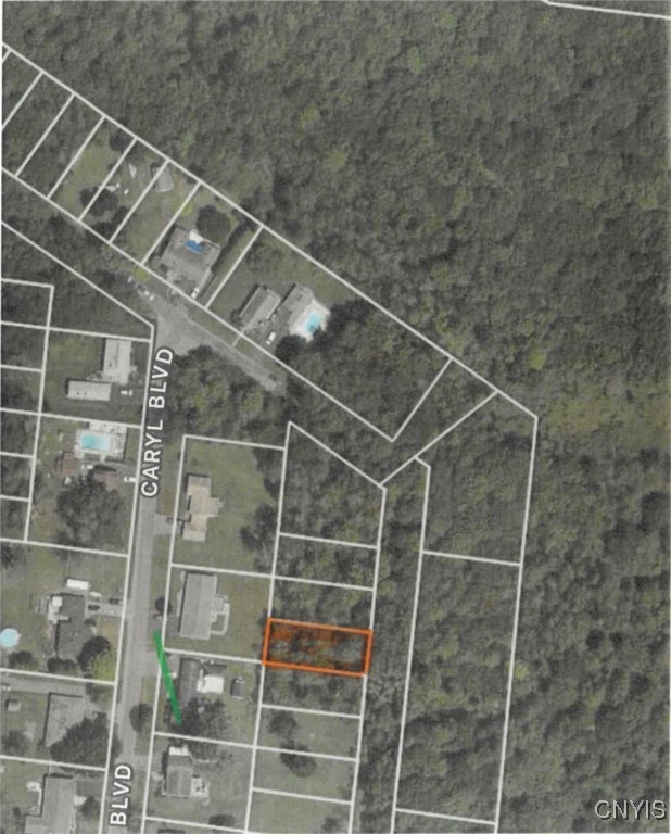 photo undefined: off Lextington Blvd Lexington Boulevard, New Hartford NY 13413