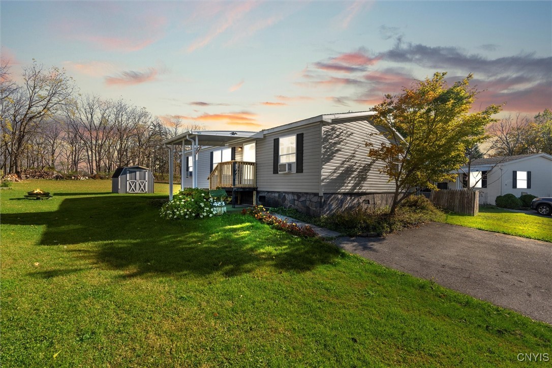 photo undefined: 423 Mountain Ash Dr, Hopewell NY 14424