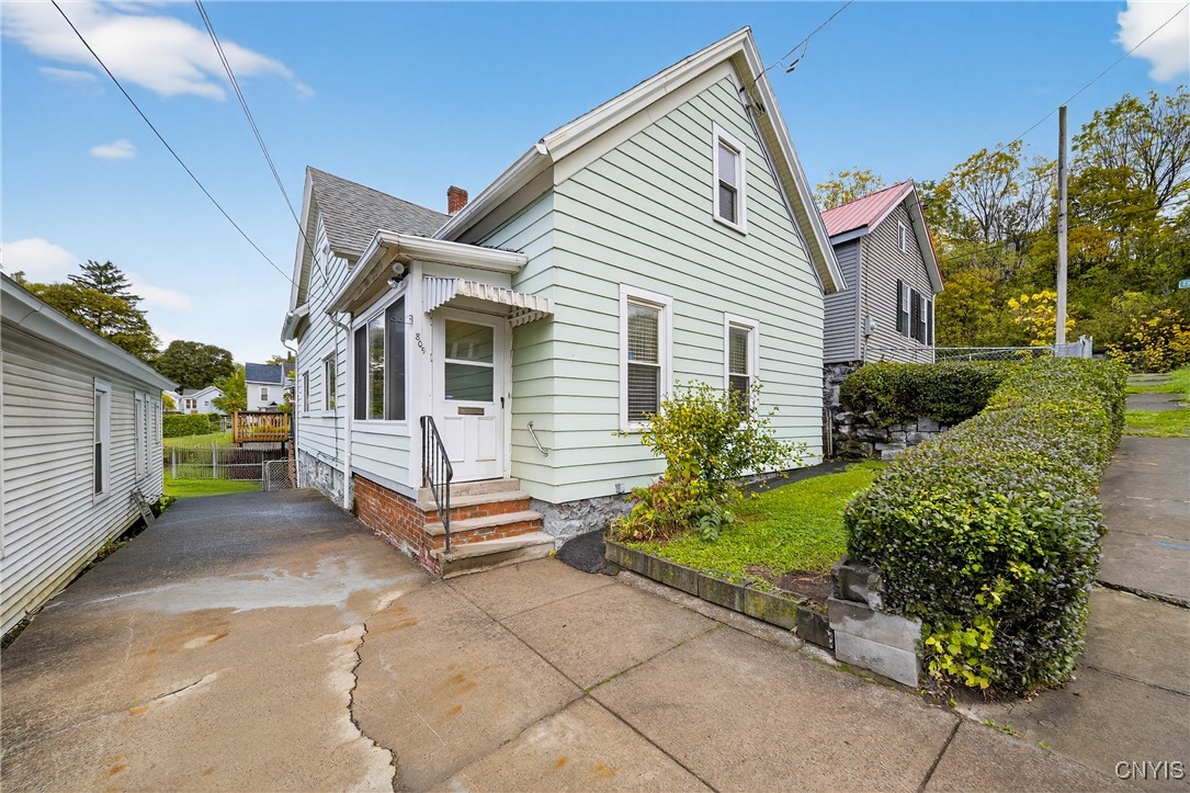photo undefined: 809 East Division Street, Syracuse NY 13208