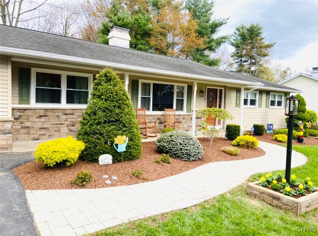 photo undefined: 8 Chateau Drive, Whitestown NY 13492