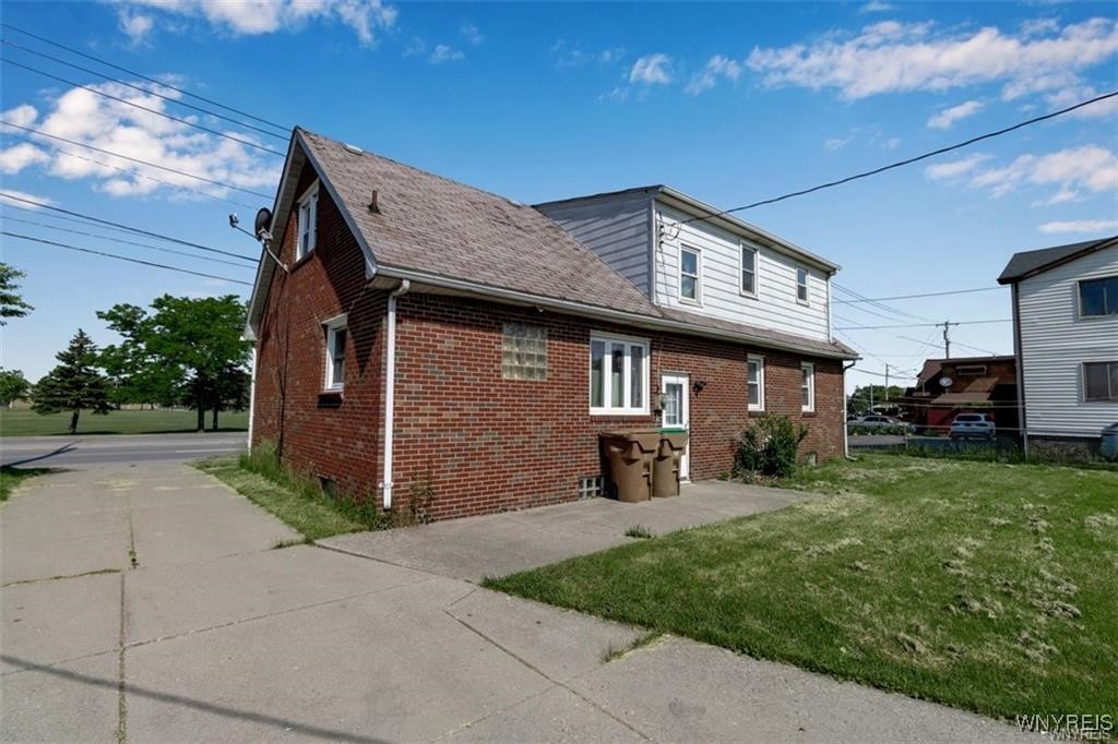 photo 4IxZ6D73g: 2665 Harlem Road, Cheektowaga NY 14225