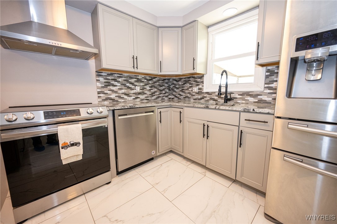 photo 4 : 88 Colony Street, Lancaster NY 14043