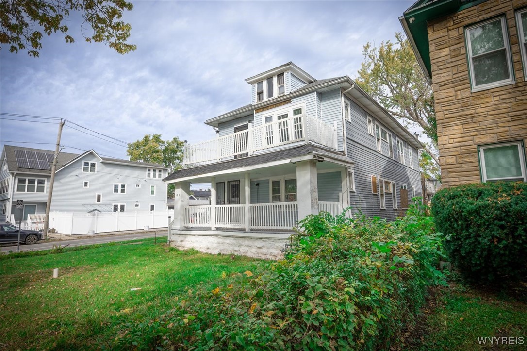 photo YF1s3E17iymTPToA: 192 Lisbon Avenue, Buffalo NY 14215