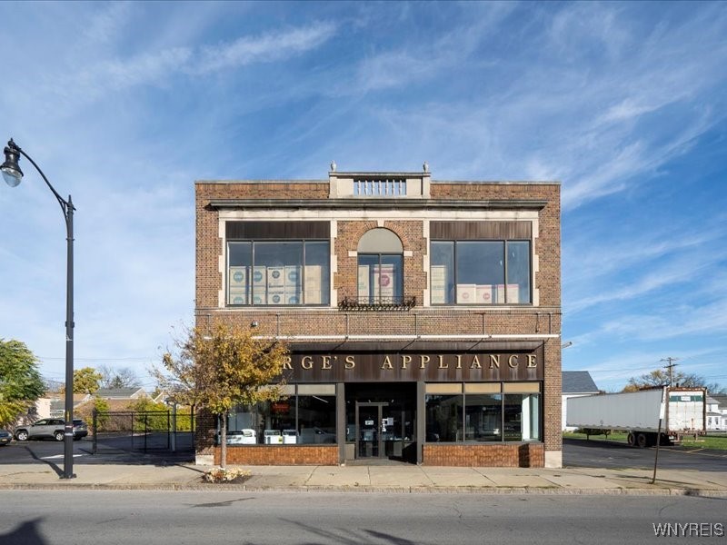 photo undefined: 1422 Pine Avenue, Niagara Falls NY 14301