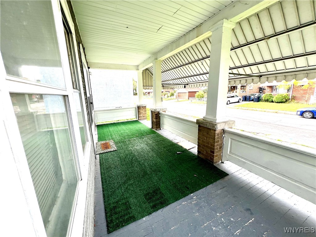 photo 1 : 1119 15th Street LOWER, Niagara Falls NY 14301