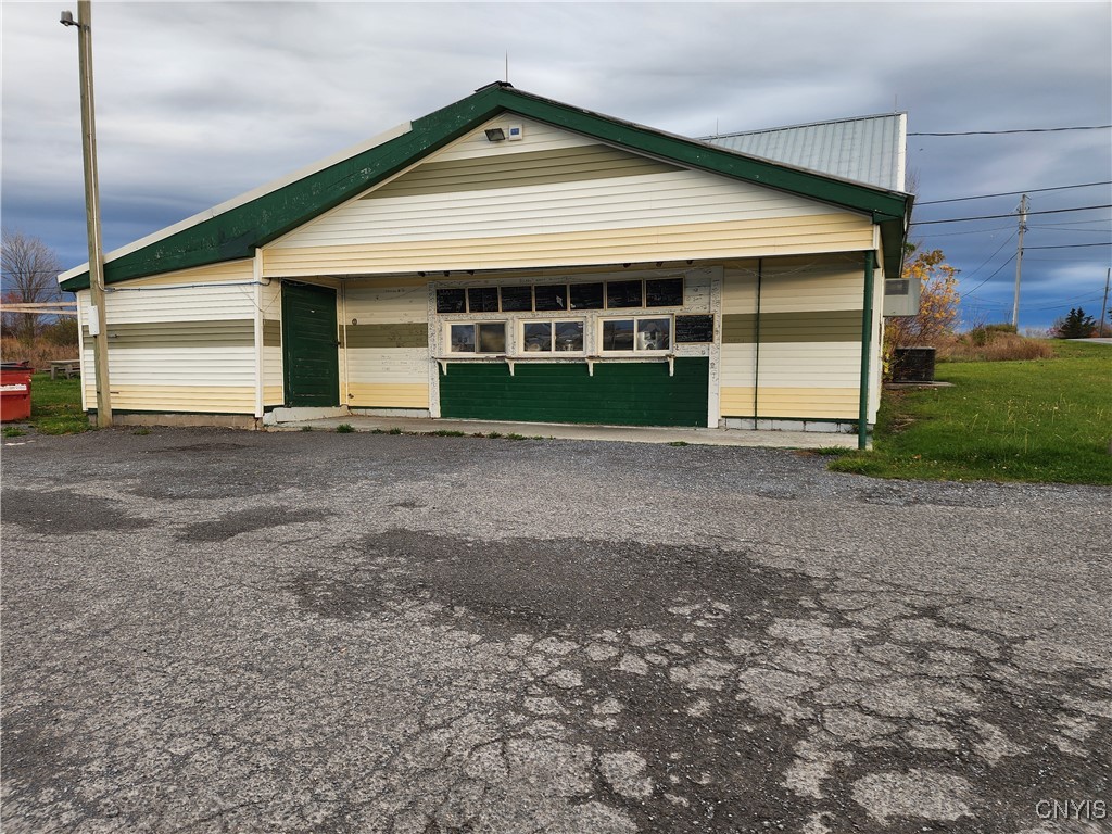 photo 2 : 27539 County Route 193, Theresa NY 13691