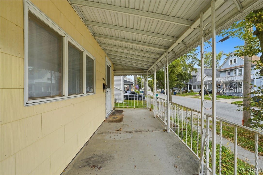 photo 2 : 350 East Street, Buffalo NY 14207