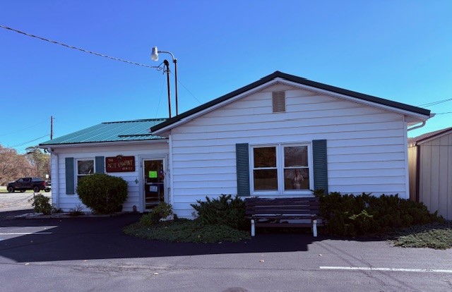 photo za: 10 Ridge Road, Horseheads NY 14845