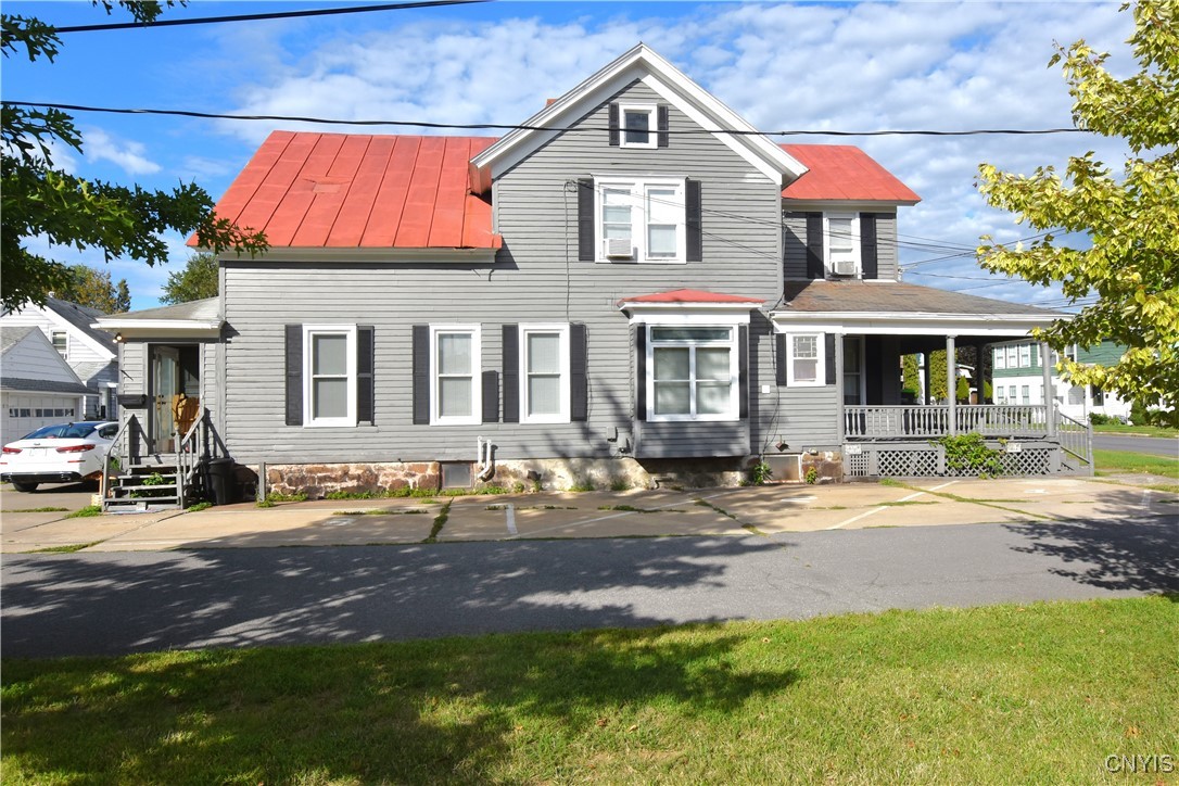 photo 1 : 201 & 203 East German Street, Herkimer NY 13350