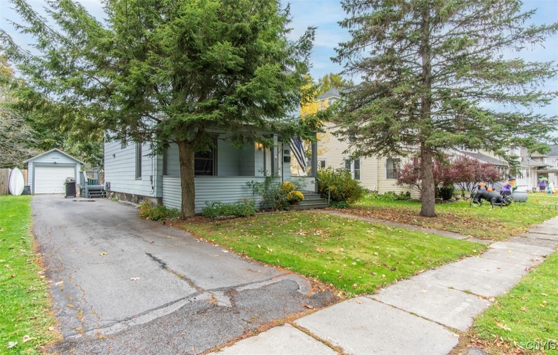 photo 1 : 130 Bishop Street, Watertown City NY 13601