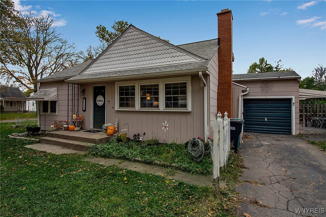 photo undefined: 8106 Lindbergh Avenue, Niagara Falls NY 14304