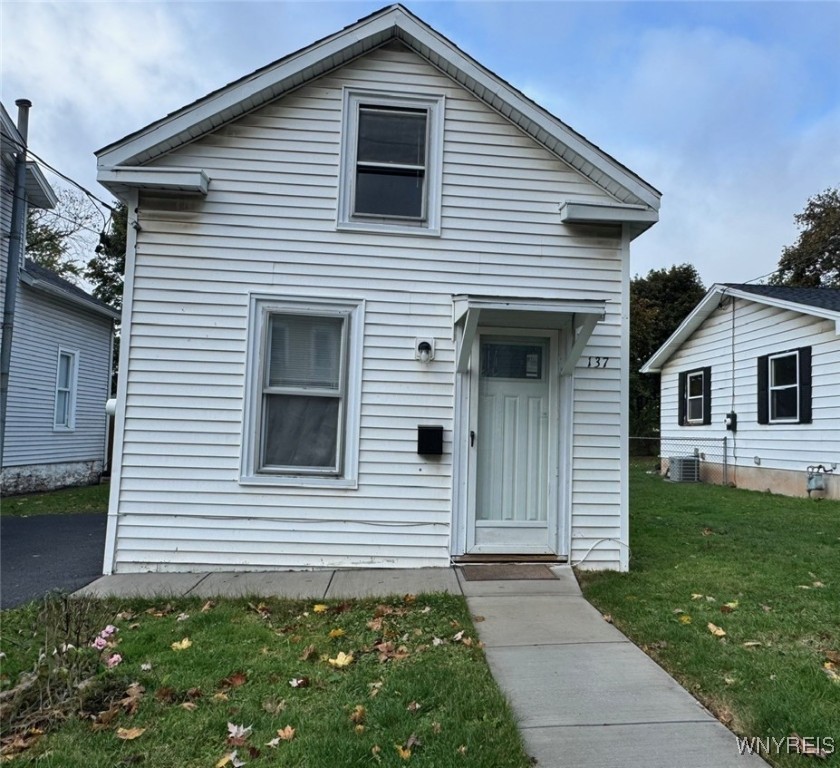 photo undefined: 137 Harvey Avenue, Lockport City NY 14094