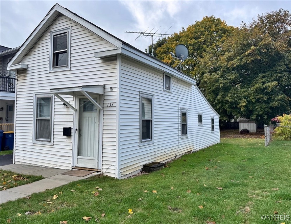 photo undefined: 137 Harvey Avenue, Lockport City NY 14094