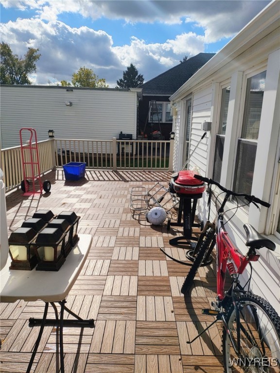 photo undefined: 4096 Beach Ridge Road, Pendleton NY 14120