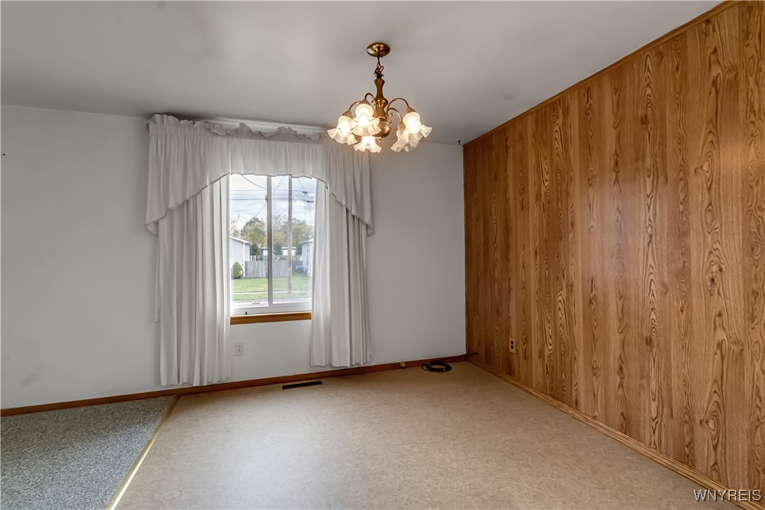 photo 2 : 50 Vanderbilt Avenue, Cheektowaga NY 14043