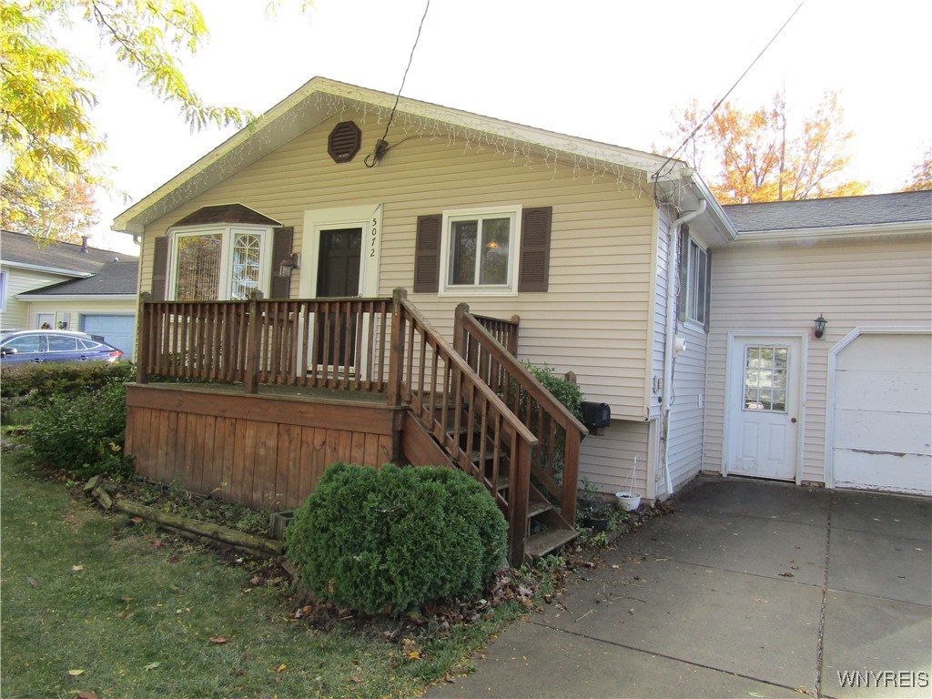 photo undefined: 5072 Clarice Drive, Hamburg NY 14075