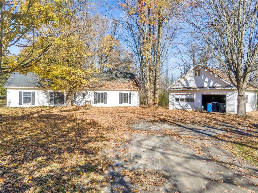 photo undefined: 392 Skuse Road, Phelps NY 14456